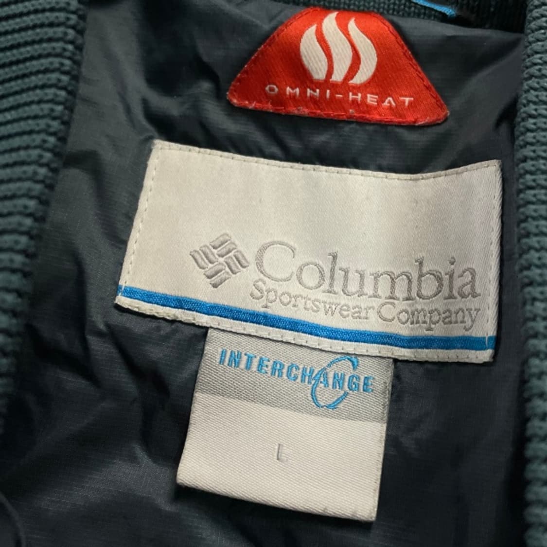 100 콜럼비아 경량패딩  상품이미지3