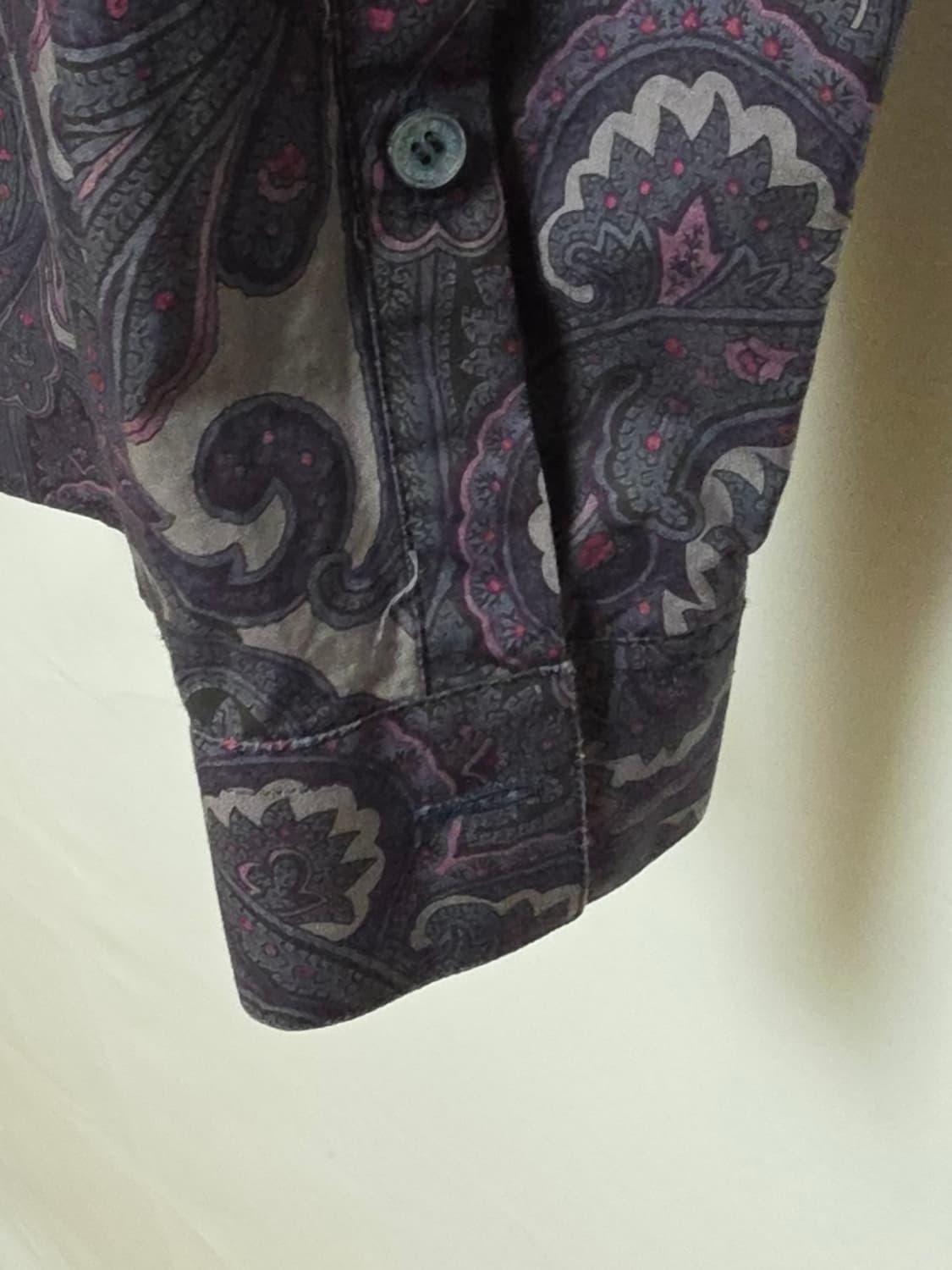 버버리 다크 페이즐리 100% 실크 셔츠 [Made in Italy] 상품이미지5