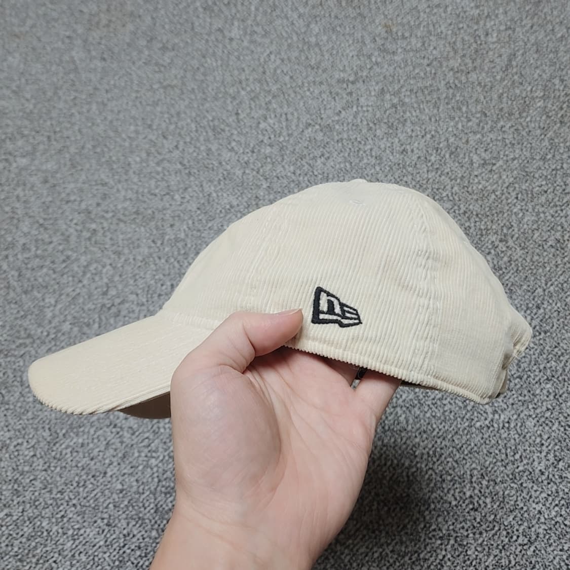 뉴에라 뉴욕양키스 코듀로이 볼캡 상품이미지2