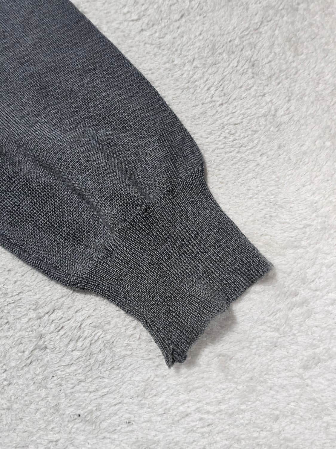 아네스베 그레이 울 니트 S 상품이미지5