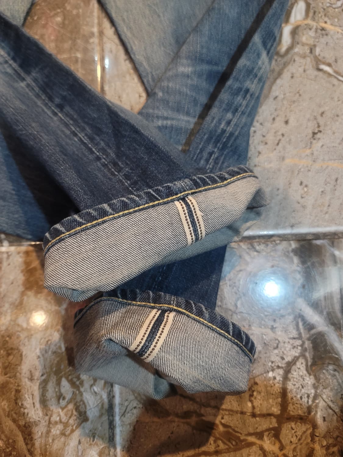 Visvim 비즈빔 데미지 하드워시 데님팬츠  상품이미지5