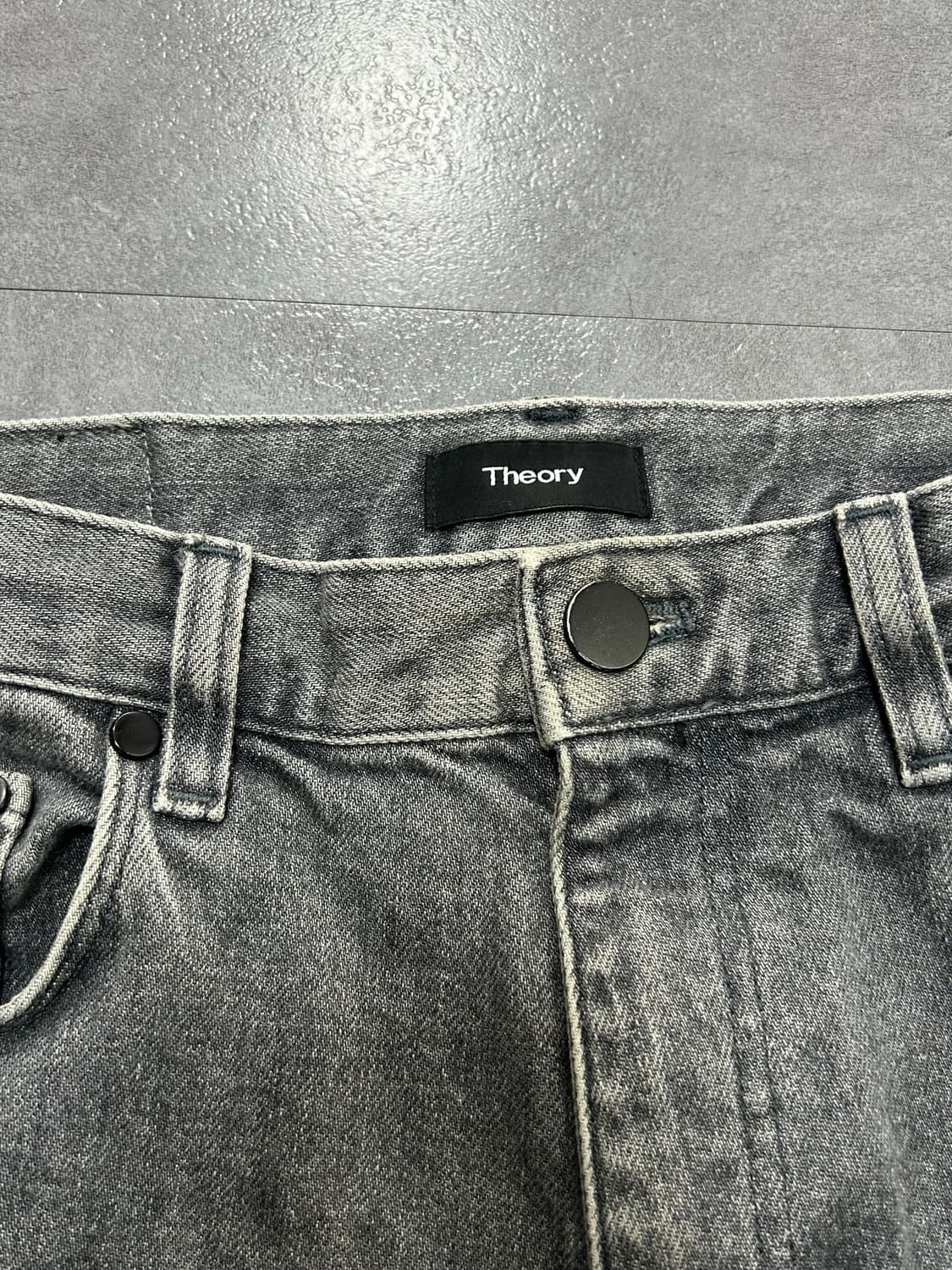 띠어리 그레이 워싱 데님팬츠 30 상품이미지3