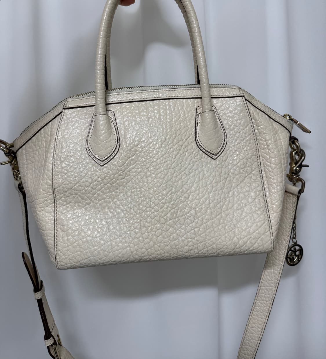 DKNY 가죽 토트 숄더백 상품이미지3