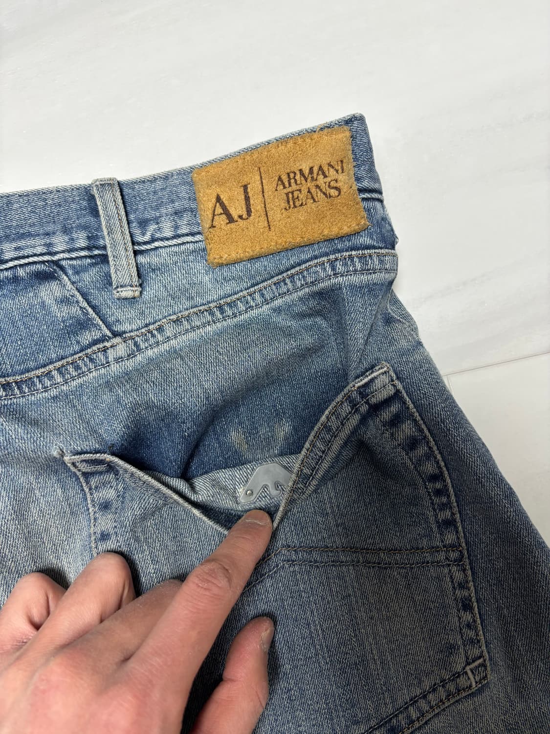 아르마니 진스 알마니 진스 청바지 데님 J45 레귤러 32사이즈 연청바지 상품이미지9