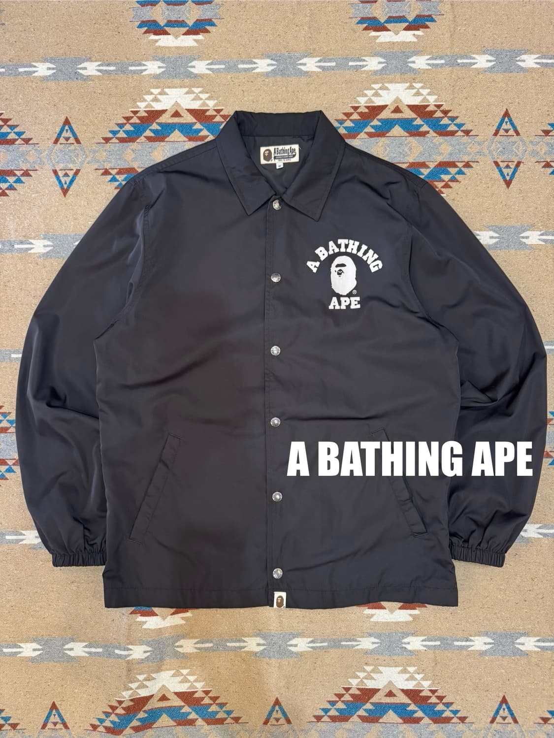 [M] 베이프 컬리지 코치자켓 블랙  상품이미지1