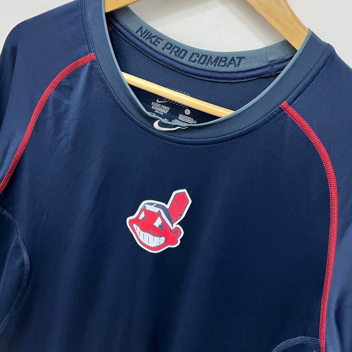 나이키 프로 컴뱃 MLB 클리블랜드 기능성 긴팔 L 상품이미지3