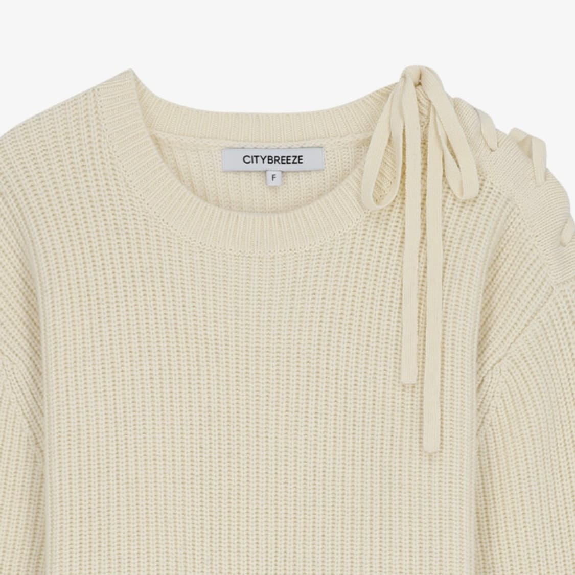 [새상품] 시티브리즈 캐시미어 숄더 레이스업 니트 아이보리 상품이미지7