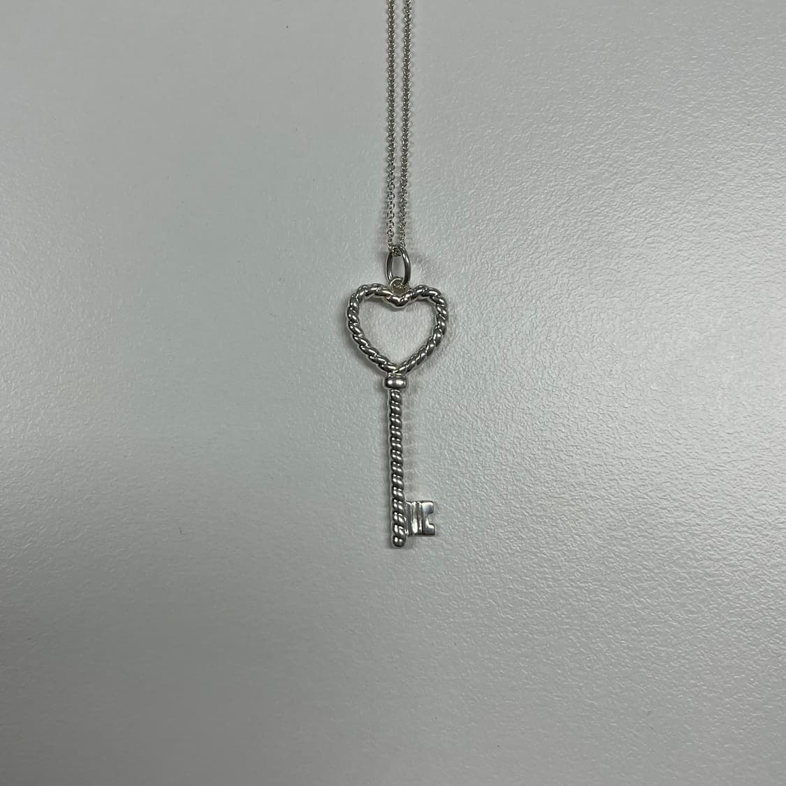 티파니앤코 꼬임 하트 태그키 목걸이 상품이미지3