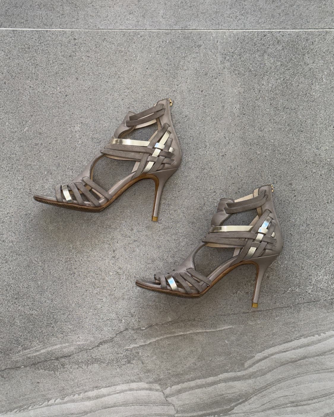 Jimmy Choo beige open toe strap pumps 상품이미지2