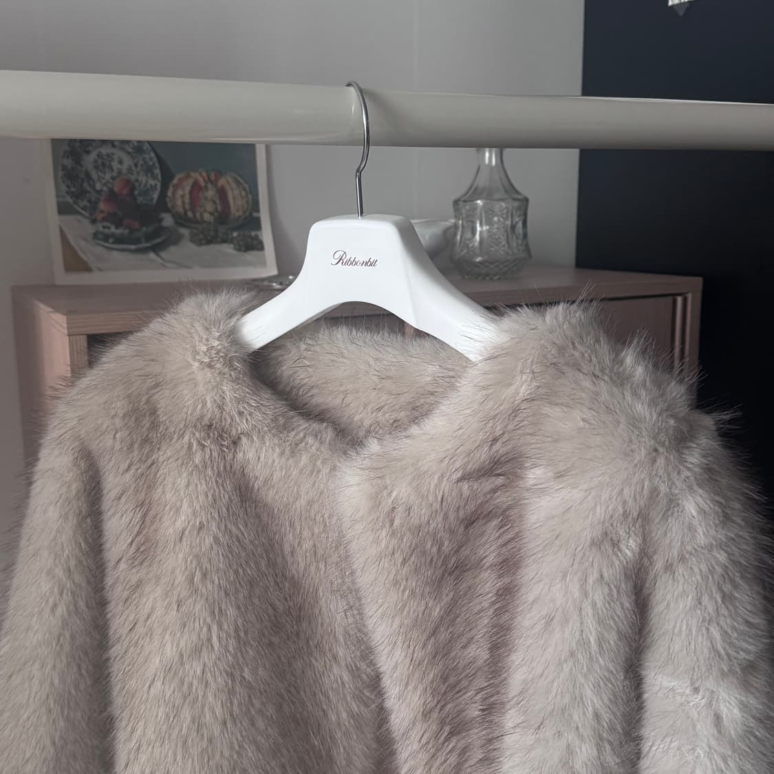 Ribbonbit 리본빛 제이드 퍼코트 아이보리 Jade Fur Coat 상품이미지2