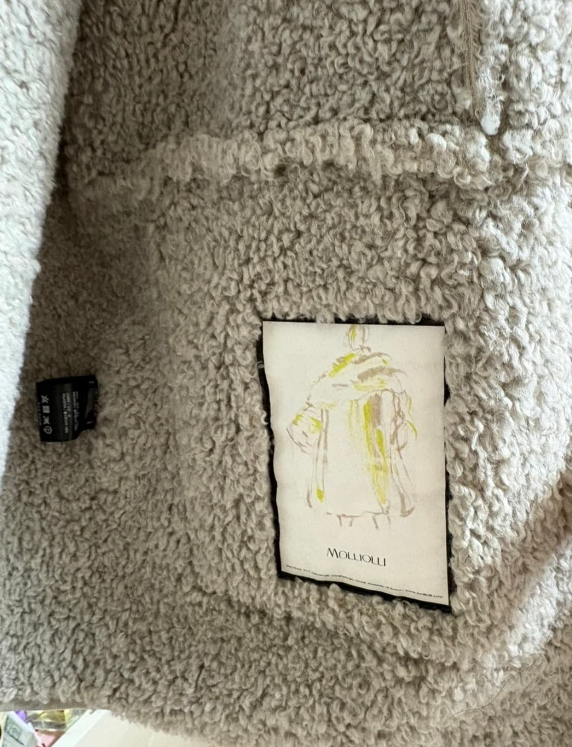 Molliolli 몰리올리 제니버클 스웨이드 퍼 하프 코트 라이트 그레이 상품이미지2