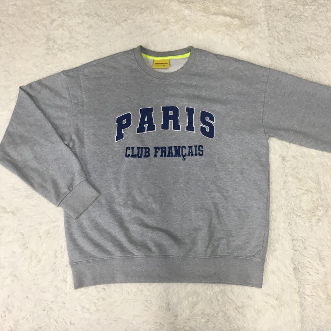 곤니찌와 봉쥬르 파리 빅로고 맨투맨 BB20
 상품이미지1