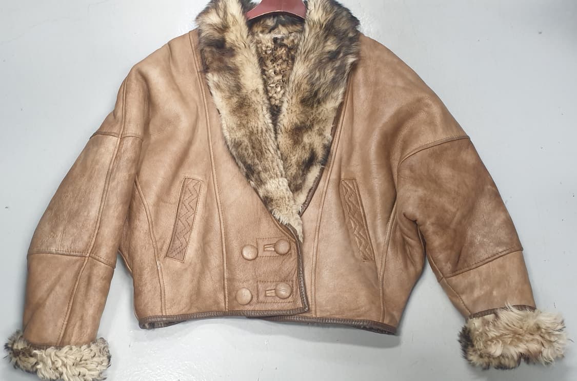 리얼양가죽   크롭무스탕 자켓 상품이미지1