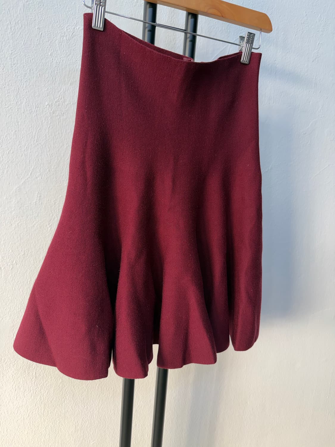 정품) 럭키슈에뜨 버건디 니트 스커트 치마 36 상품이미지2