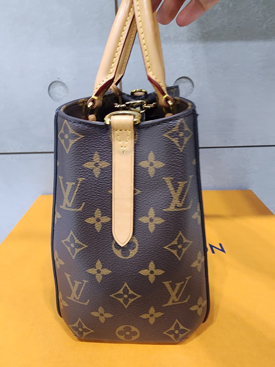 루이비통 몽테뉴 BB 상품이미지8