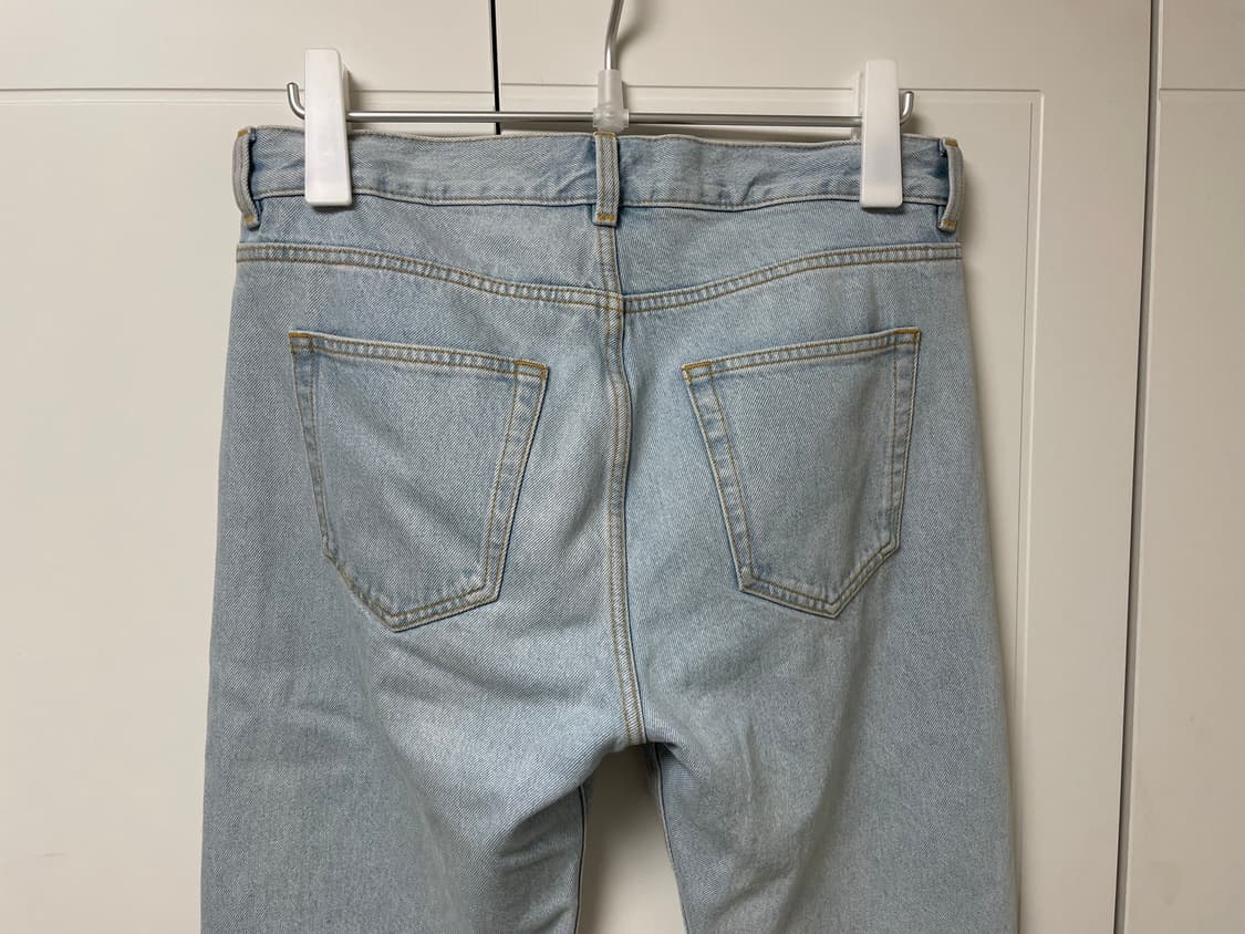 아르켓 남성 레귤러 크롭트 진 연청 29사이즈 상품이미지4