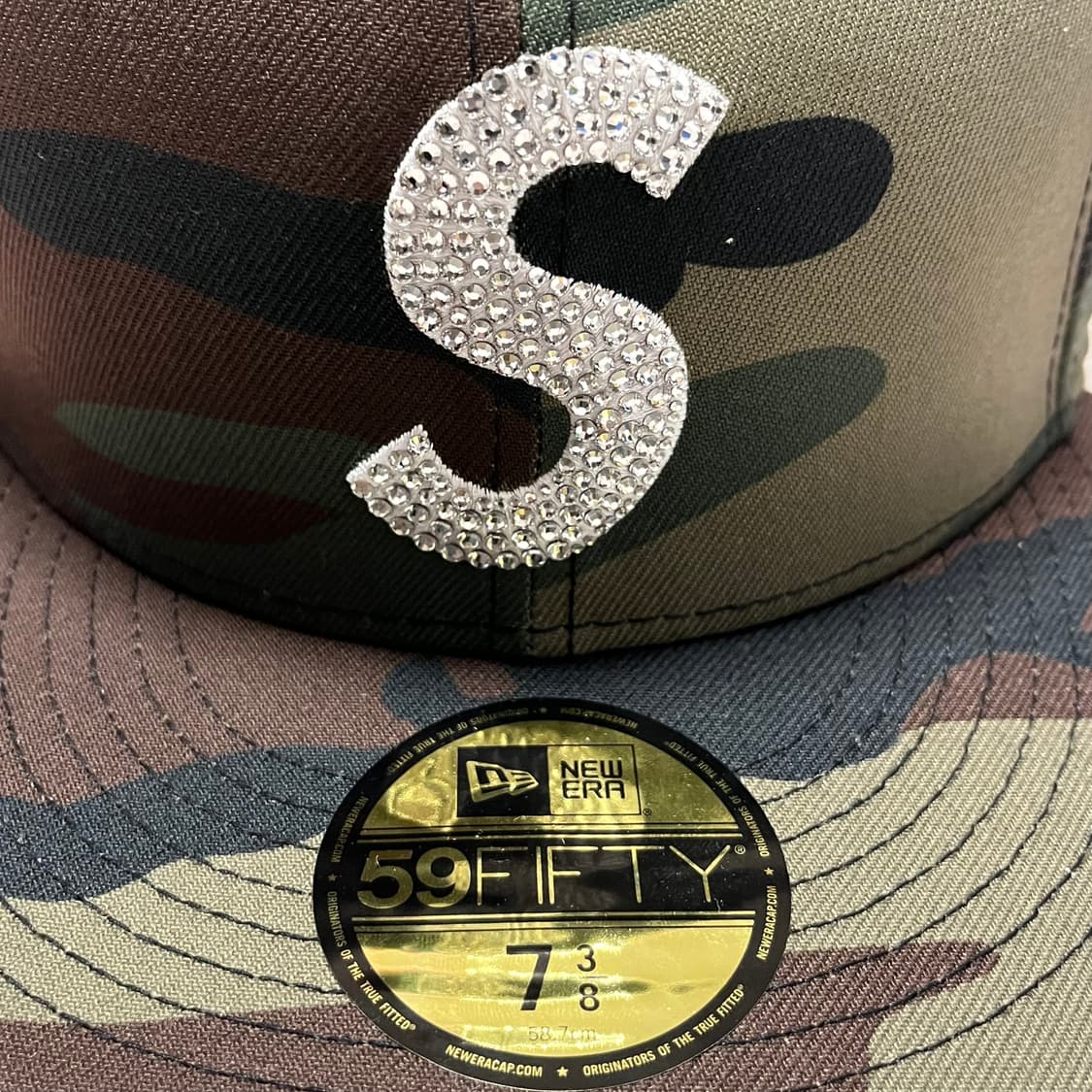 슈프림 스와로브스키 S 로고 뉴에라 우드랜드 카모 - 25FW  상품이미지3