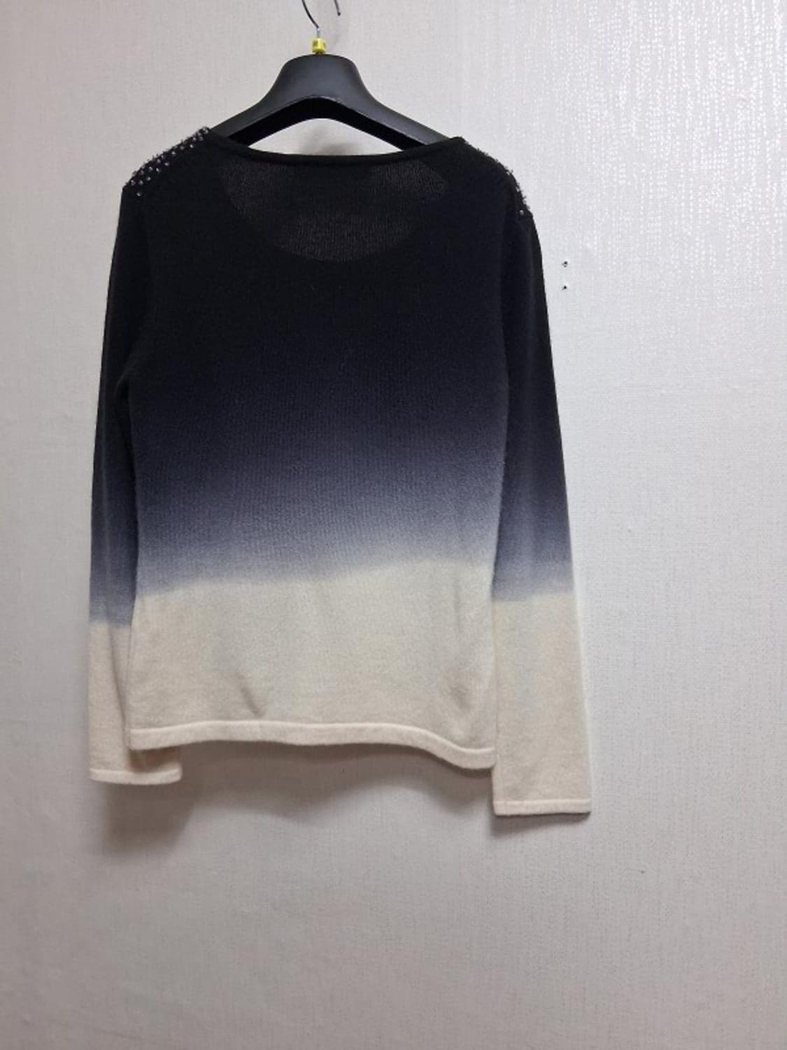 일본빈티지 CLUBBY TIME 100%캐시미어니트 비즈장식 그라데이션칼 상품이미지3