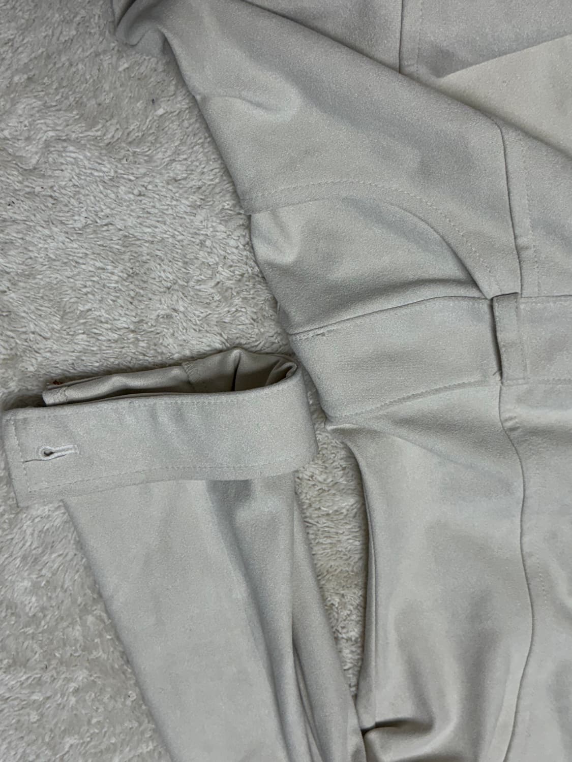 루루서울 스웨이드점프수트 아이보리 스몰 롱 상품이미지3