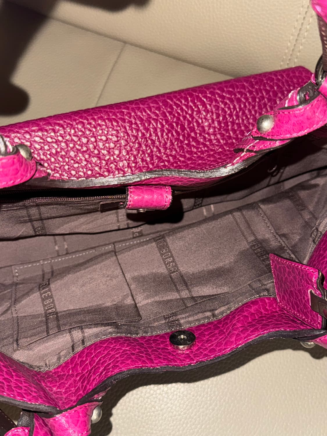 real leather magenta pink shoulder bag 상품이미지4