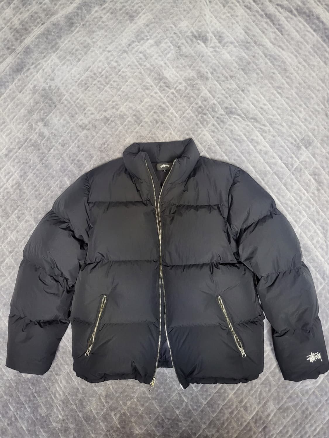 스투시 다운퍼퍼 나일론 블랙(m사이즈) 상품이미지1