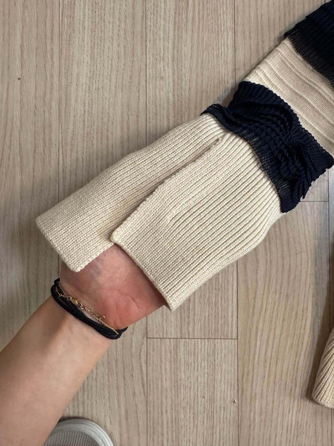 알렉산더 맥퀸 프릴니트 사이즈 S 상품이미지3