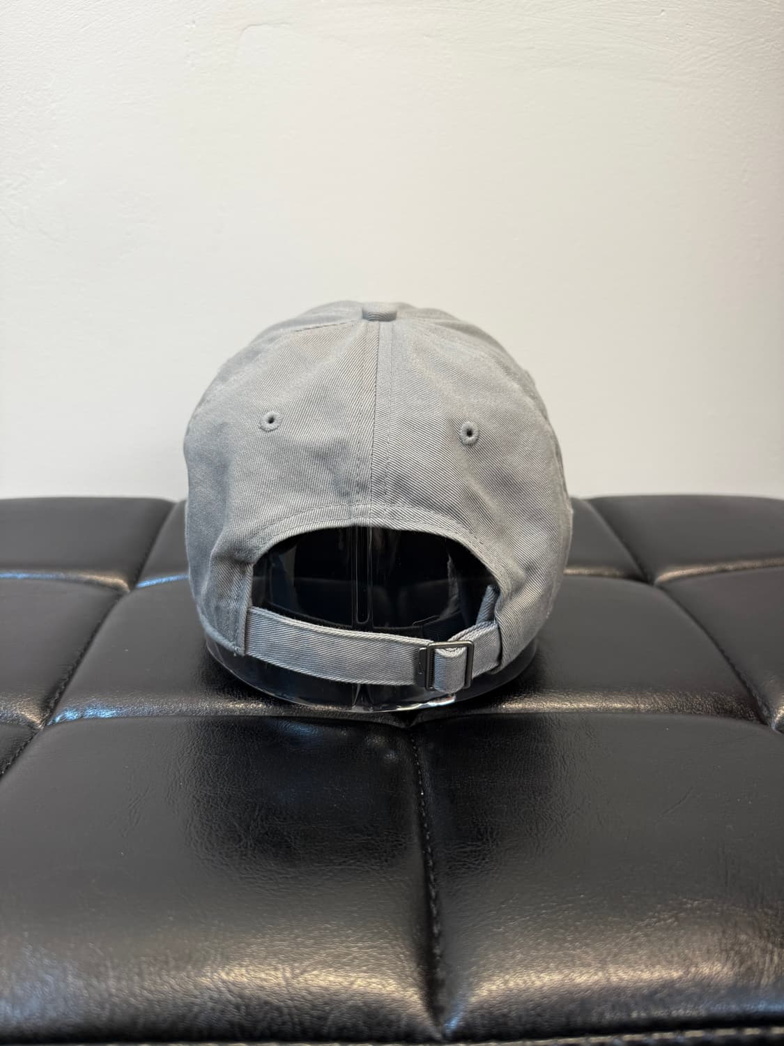 FREE / 나이키 헤리티지 그레이  볼캡 상품이미지3