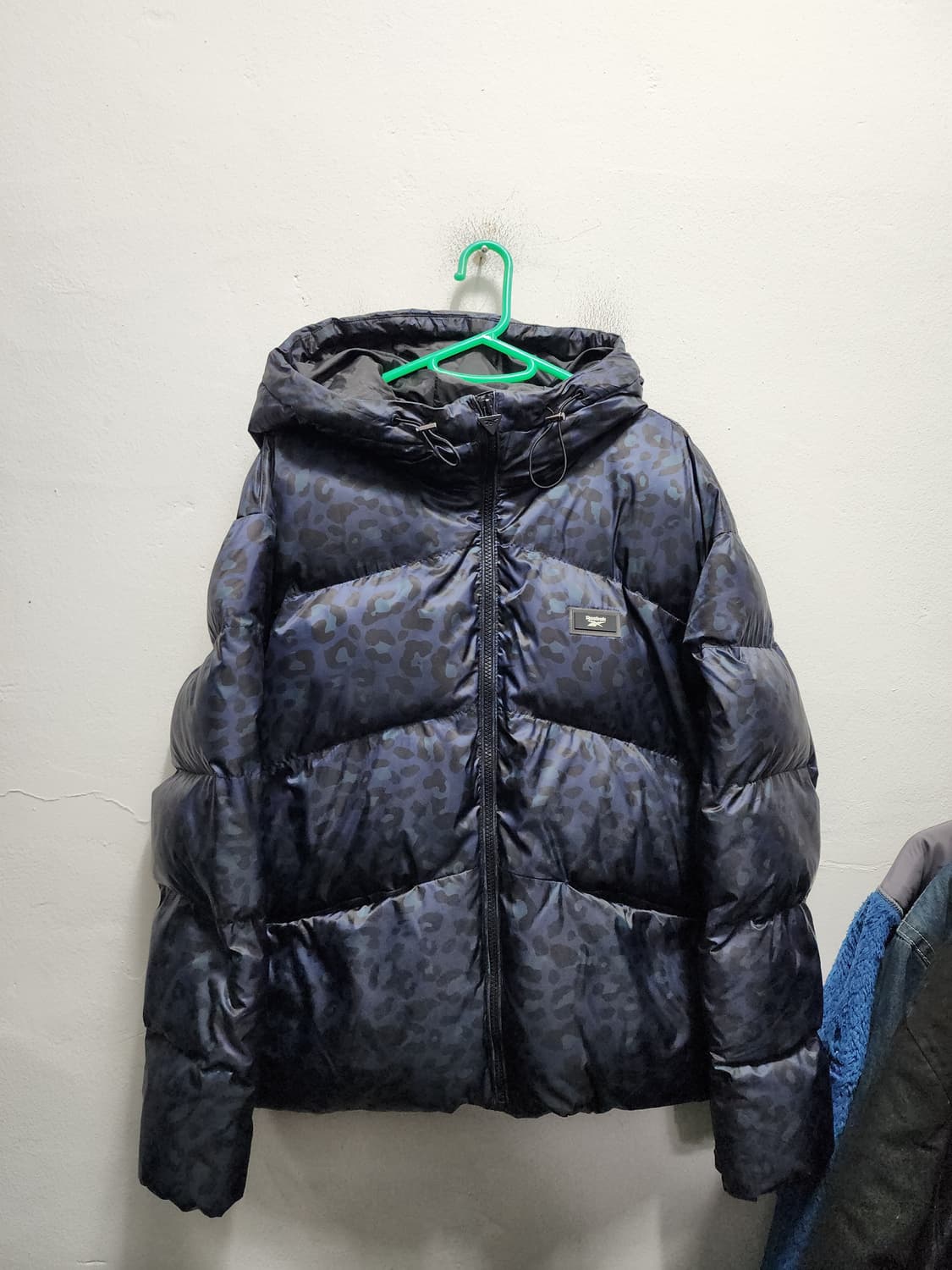 리복 레오파드 숏패딩  상품이미지1