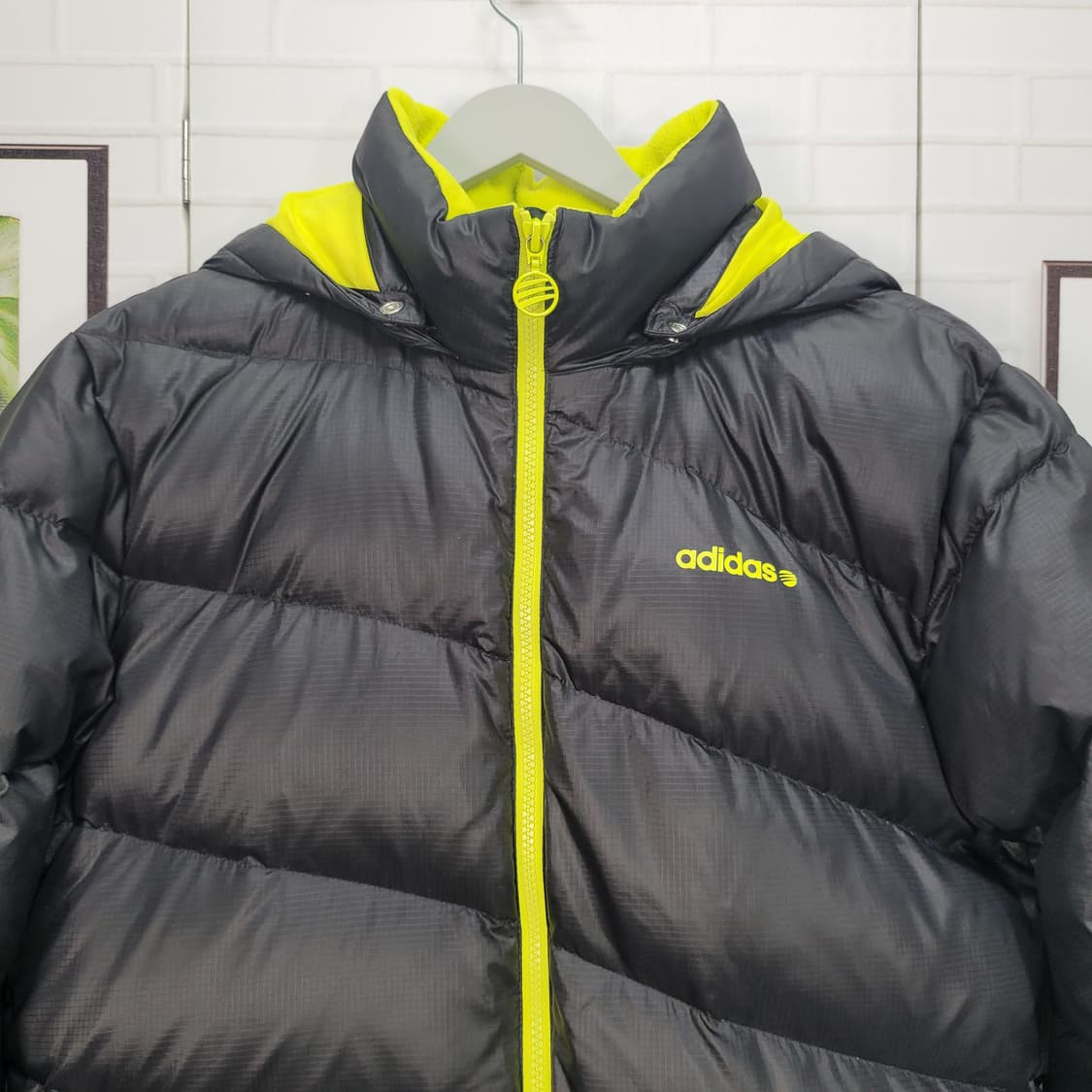 아디다스 다운 후드 패딩 자켓 점퍼 남여공용 100사이즈 상품이미지3