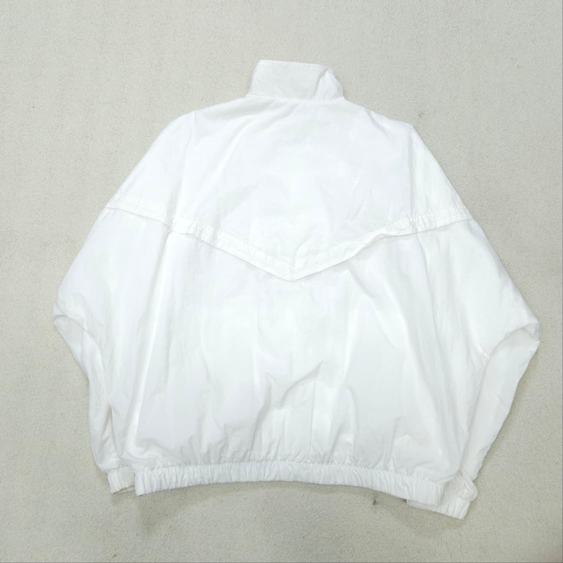 나이키 바람막이 M 상품이미지3