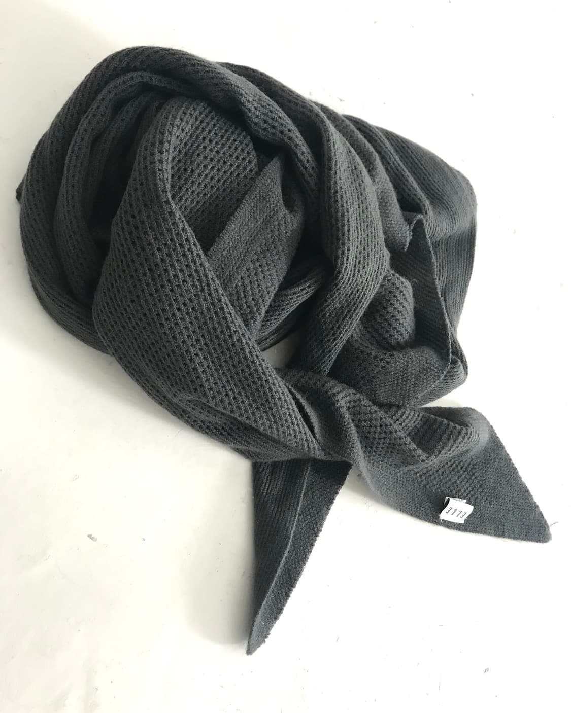 Elle grey punching knit scarf muffler  상품이미지3