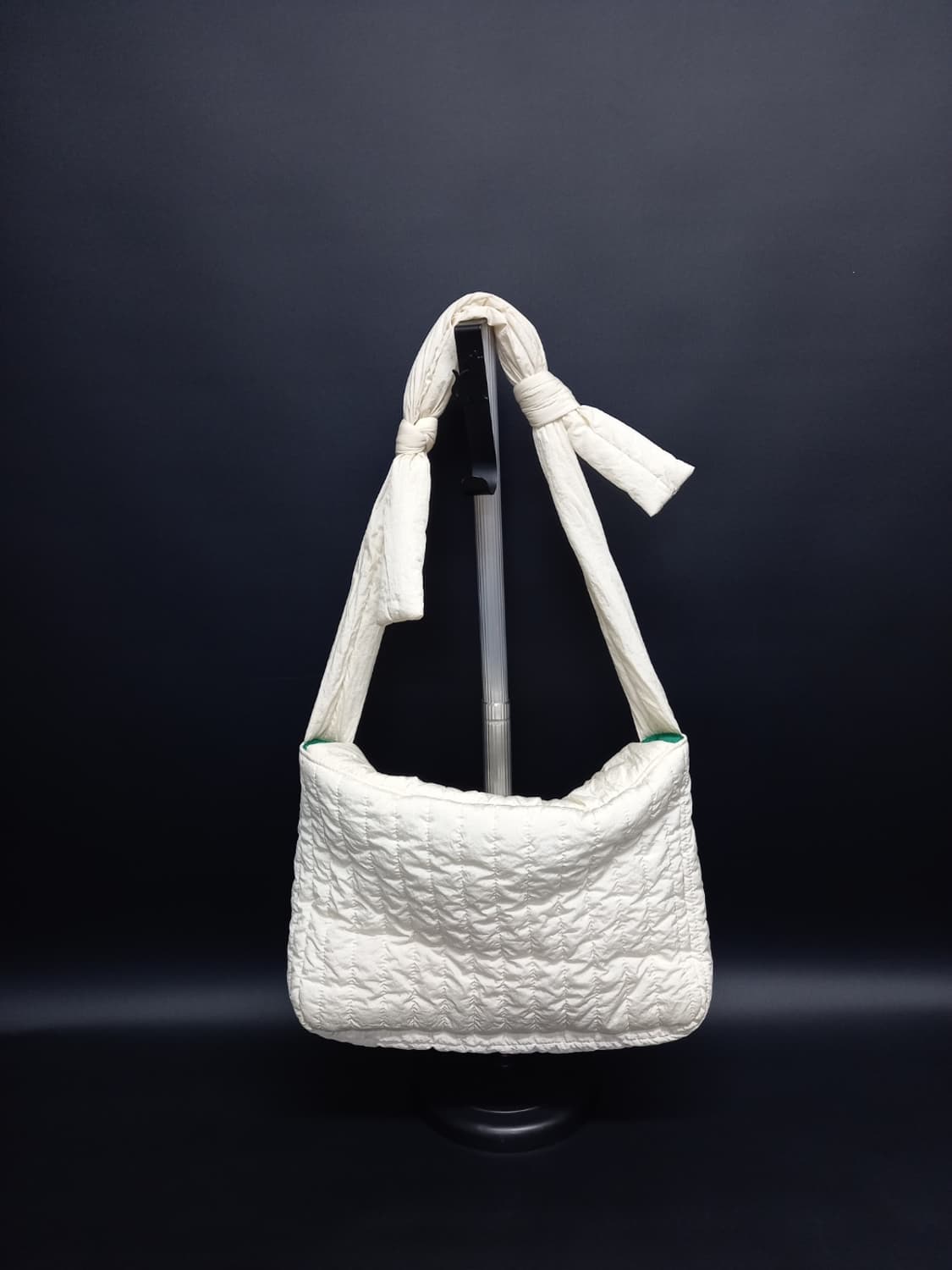 시엔느 패딩 궐팅 숄더 크로스바디백 구름백 상품이미지2