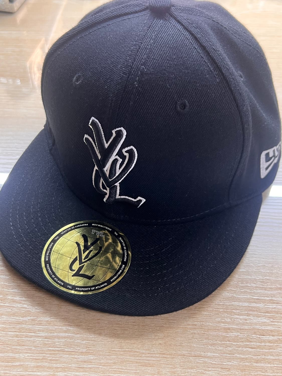 Yvl 모자 블랙온화이트 상품이미지1