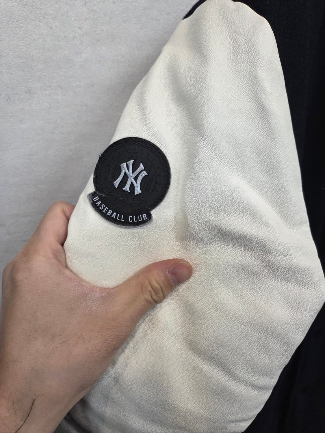 엠엘비 뉴욕양키즈 울 레더 패딩 바시티자켓 85 상품이미지7