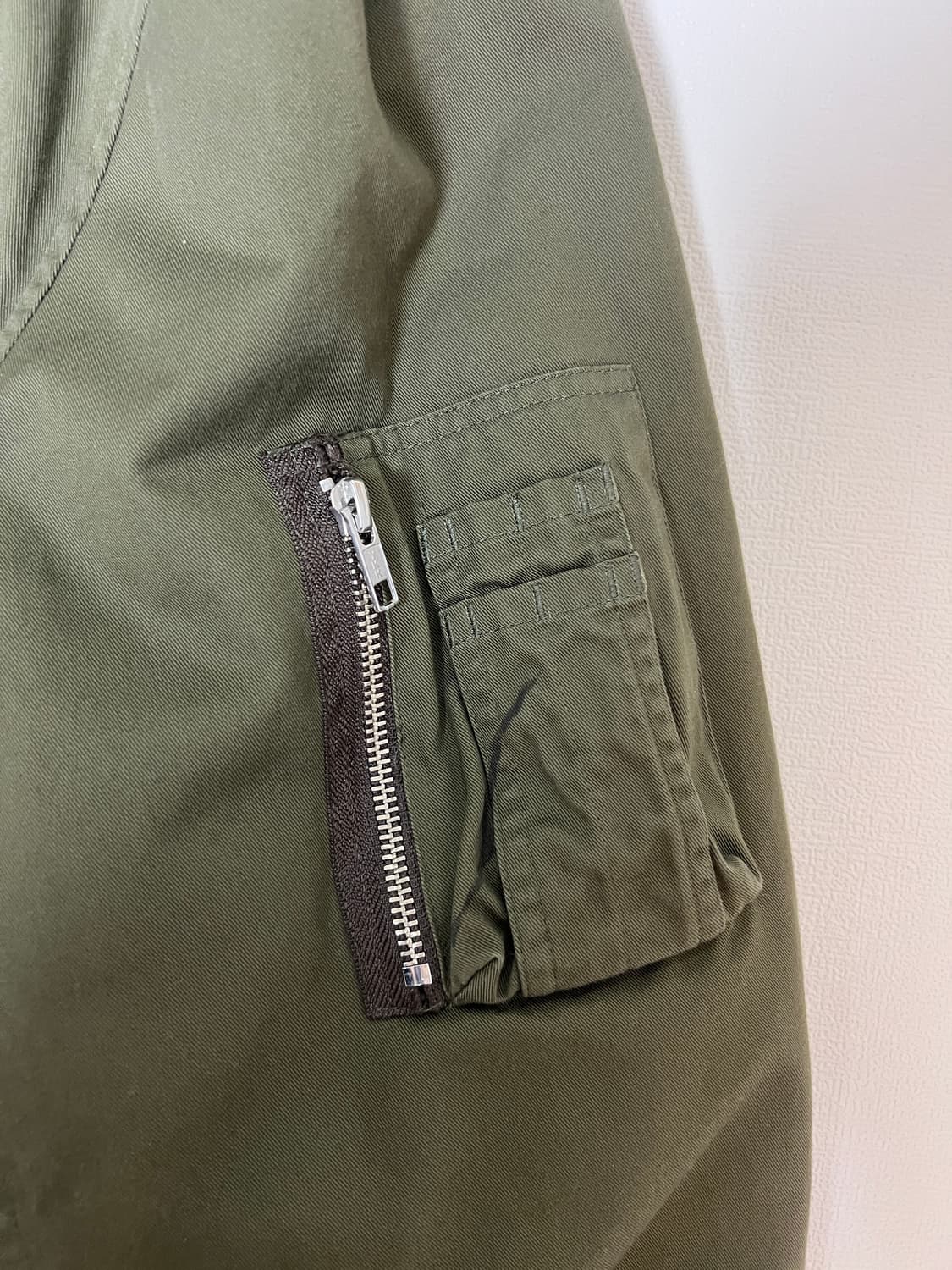 아워셀브스 ma-1 자켓 올리브 색상 3사이즈 상품이미지3