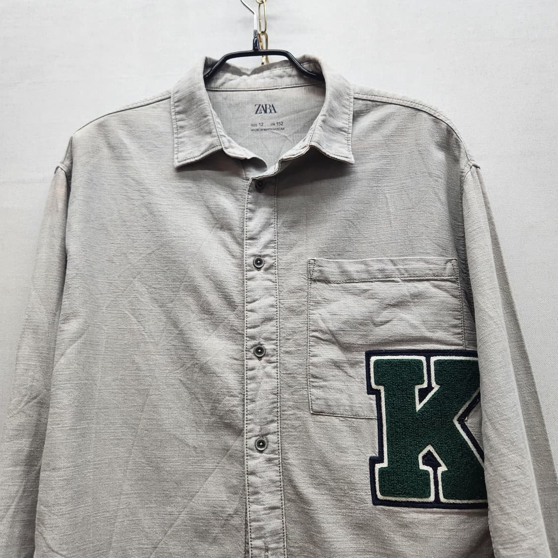 자라 ZARA 바시티 와펜 원포켓 셔츠 M 상품이미지2
