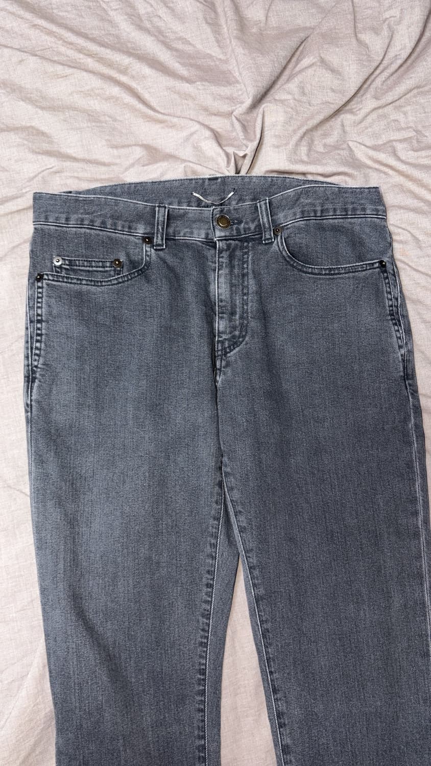 생로랑 18시즌 흑청 데님 30사이즈 상품이미지1