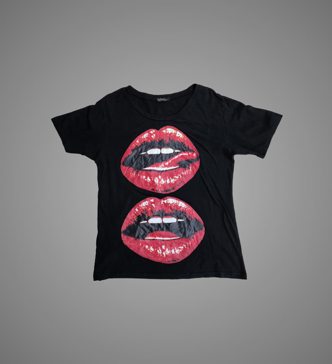 Lip Graphic T-Shirt 상품이미지1