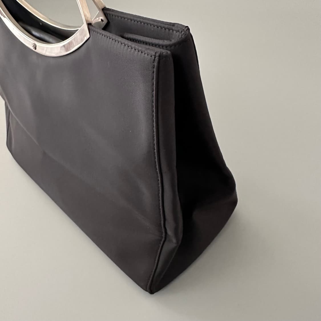 지아니 베르사체 gianni versace 메두사 토트백 상품이미지4