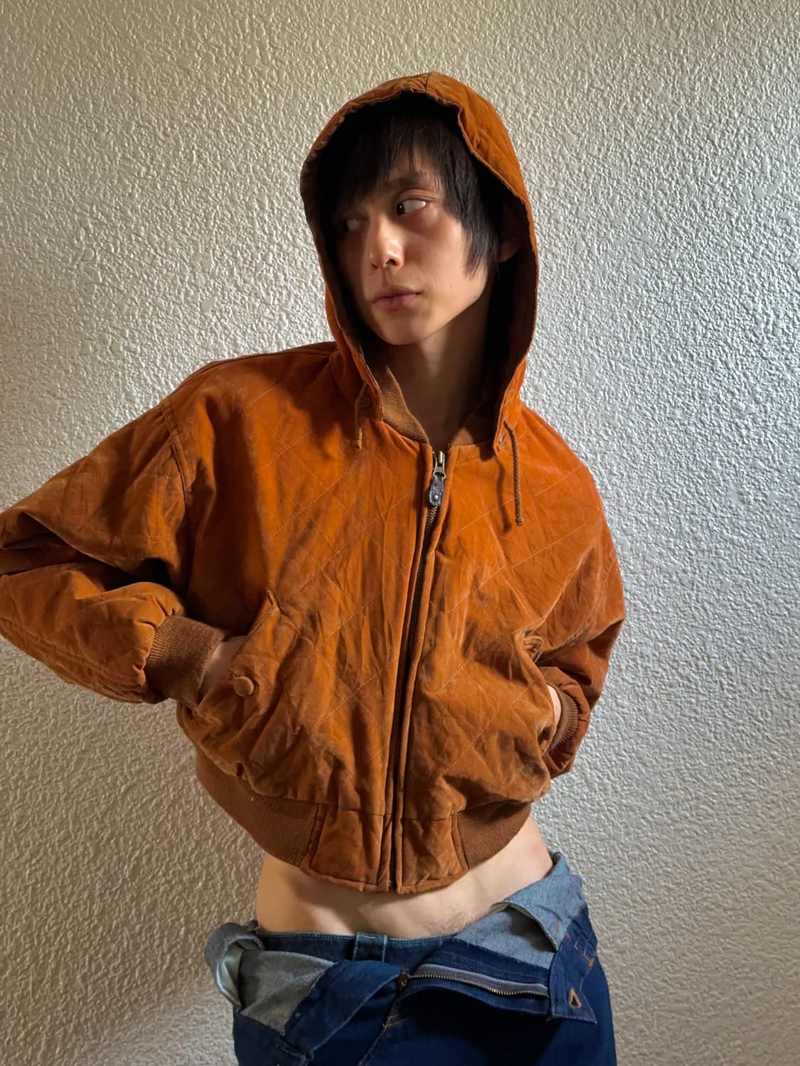 C.V.T. 페이크 레더 크롭 후드 봄버 상품이미지1