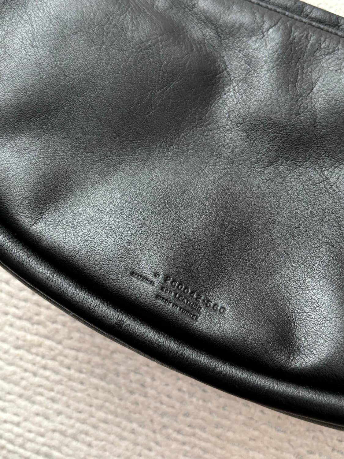 아르케 가죽 백 상품이미지4