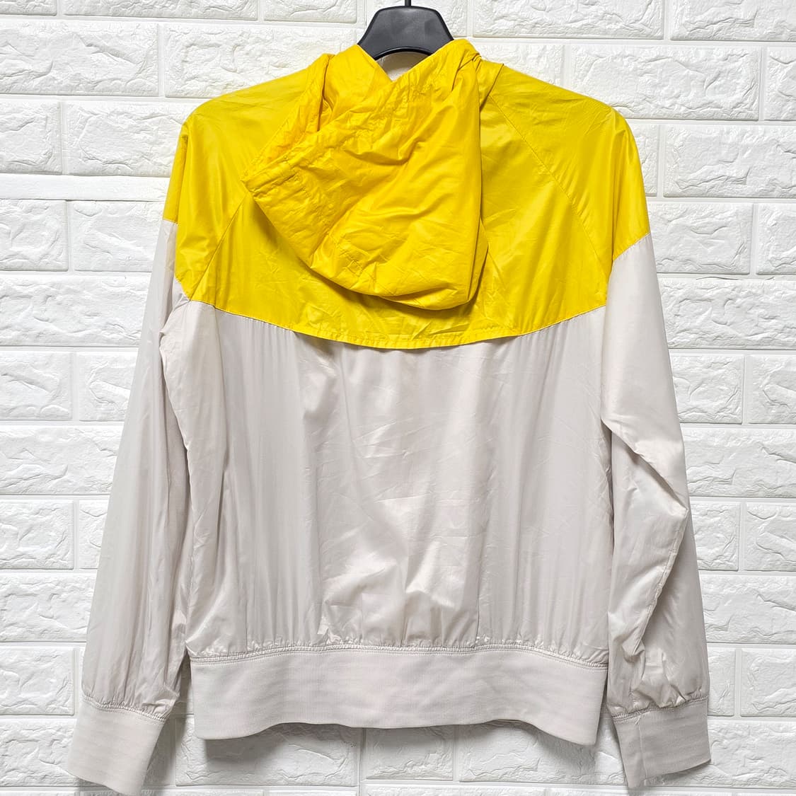 택포) 나이키 바람막이 M 상품이미지4