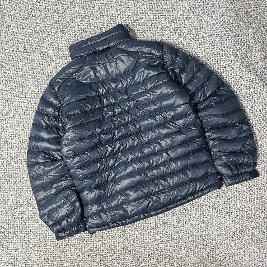 컬럼비아 경량패딩 상품이미지4