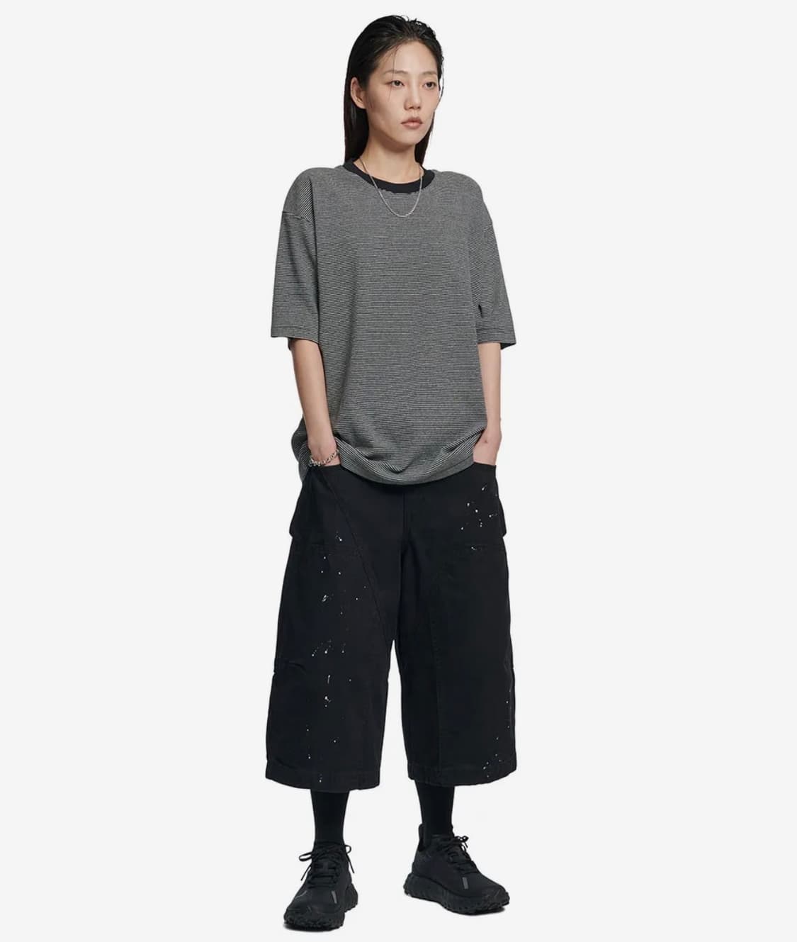 노매뉴얼 - FINE STRIPE T-SHIRT - BLACK 상품이미지4