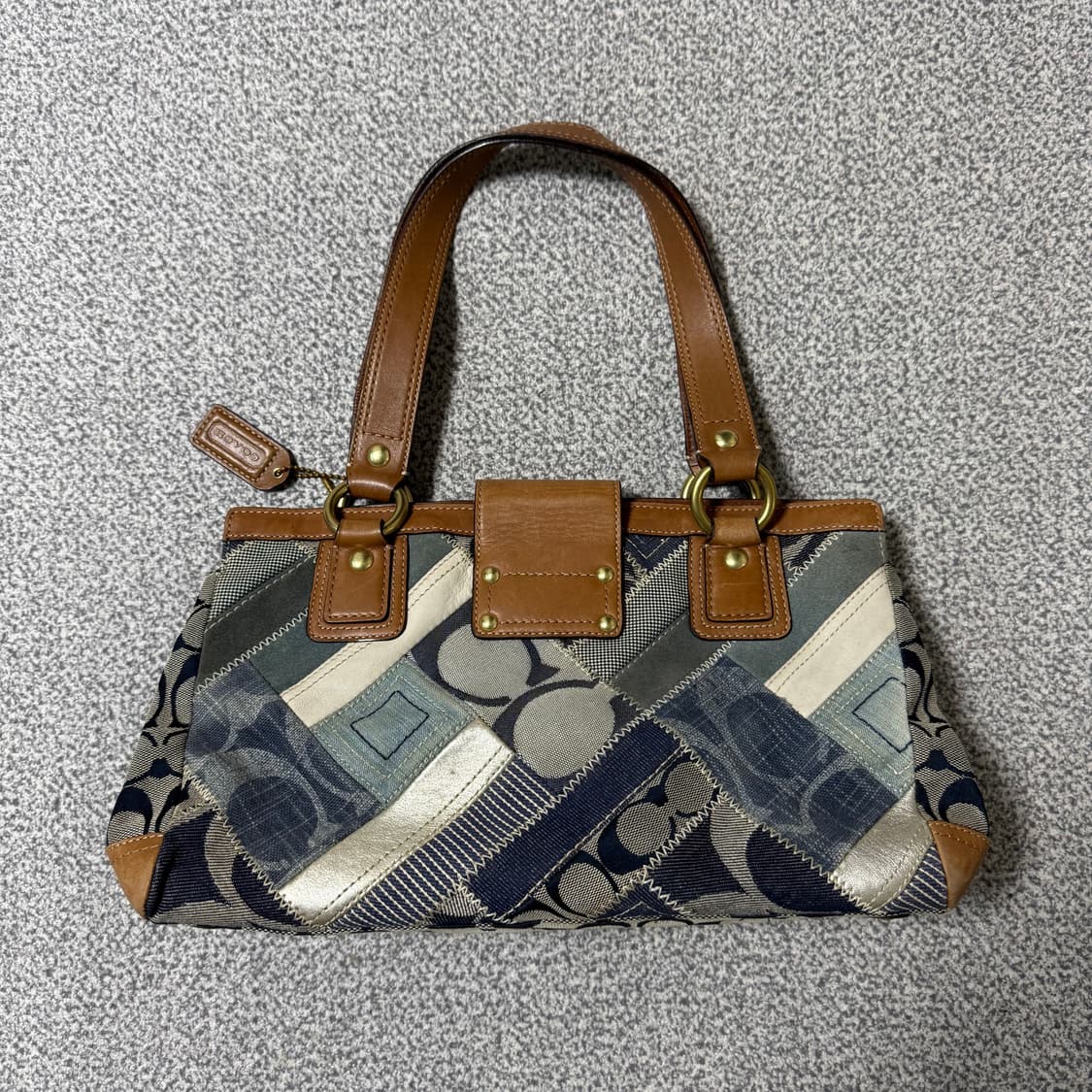 Coach 코치 패치워크 토트백 상품이미지2