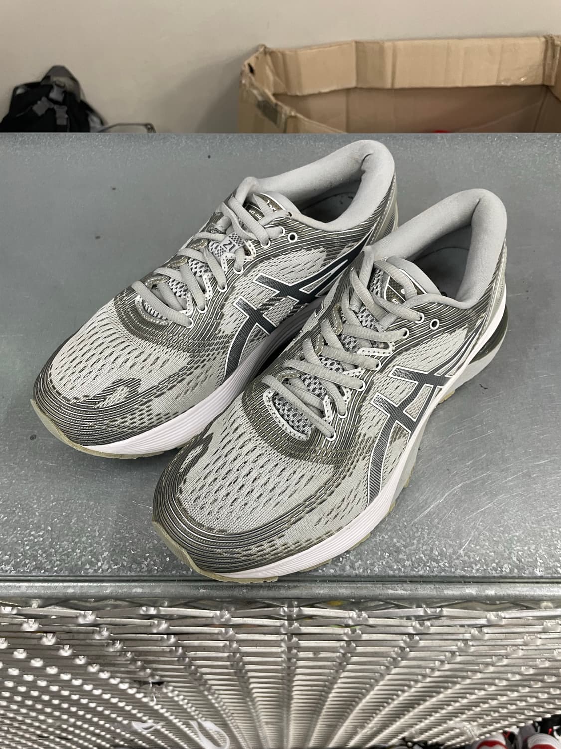 아식스 젤 님버스 21 미드 그레이 실버 265 상품이미지2