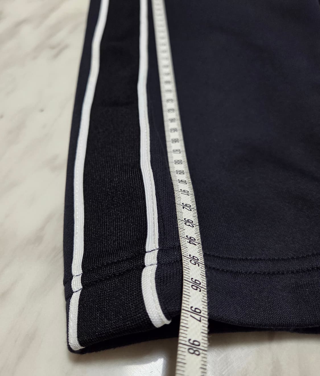 띠어리 사이드라인 조거 슬랙스 상품이미지6