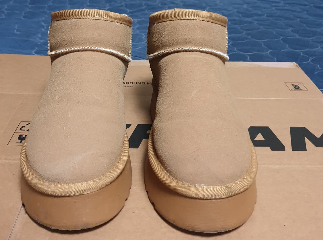 어그 미니 플랫폼 부츠 체스넛 (225) 상품이미지1