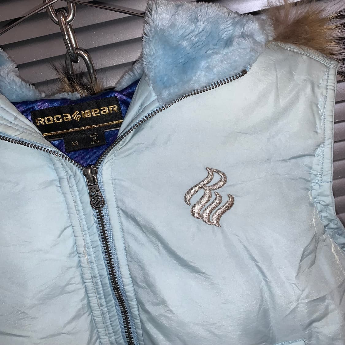 2000s 빈티지 로카웨어 퍼 크롭 패딩 베스트 상품이미지5