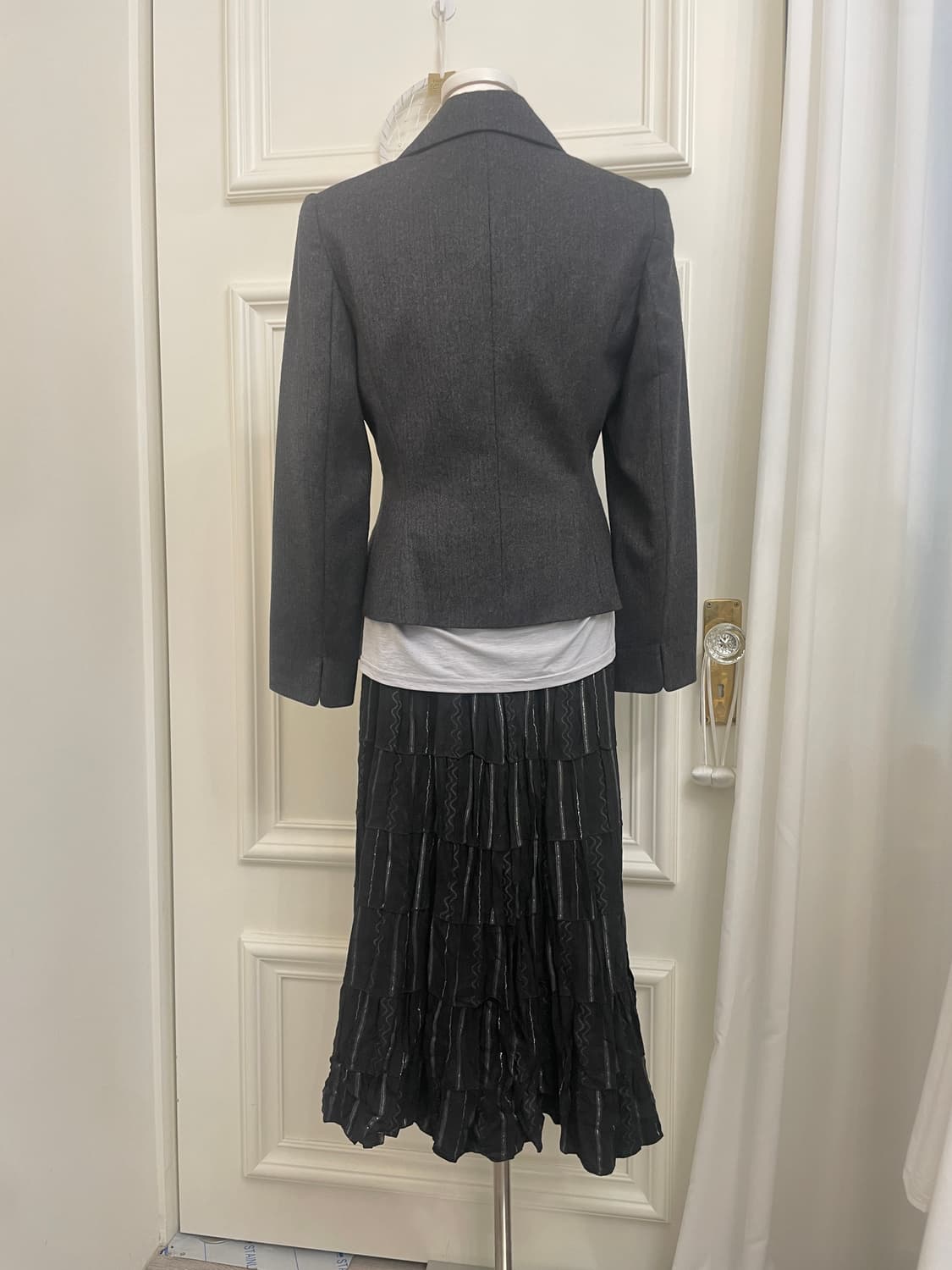 dark gray wool shirring ruffle jacket 상품이미지4